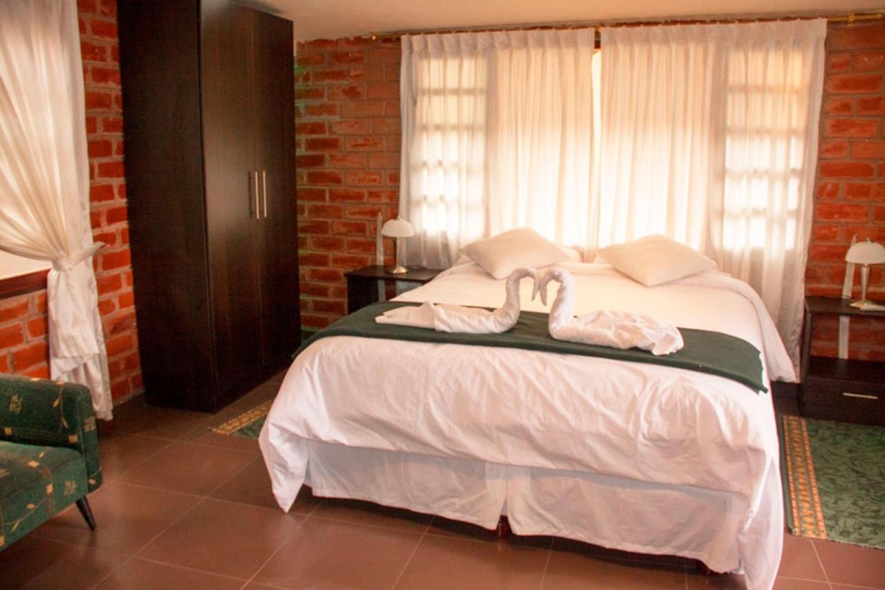 El Pedron Hotel バーニョス エクステリア 写真